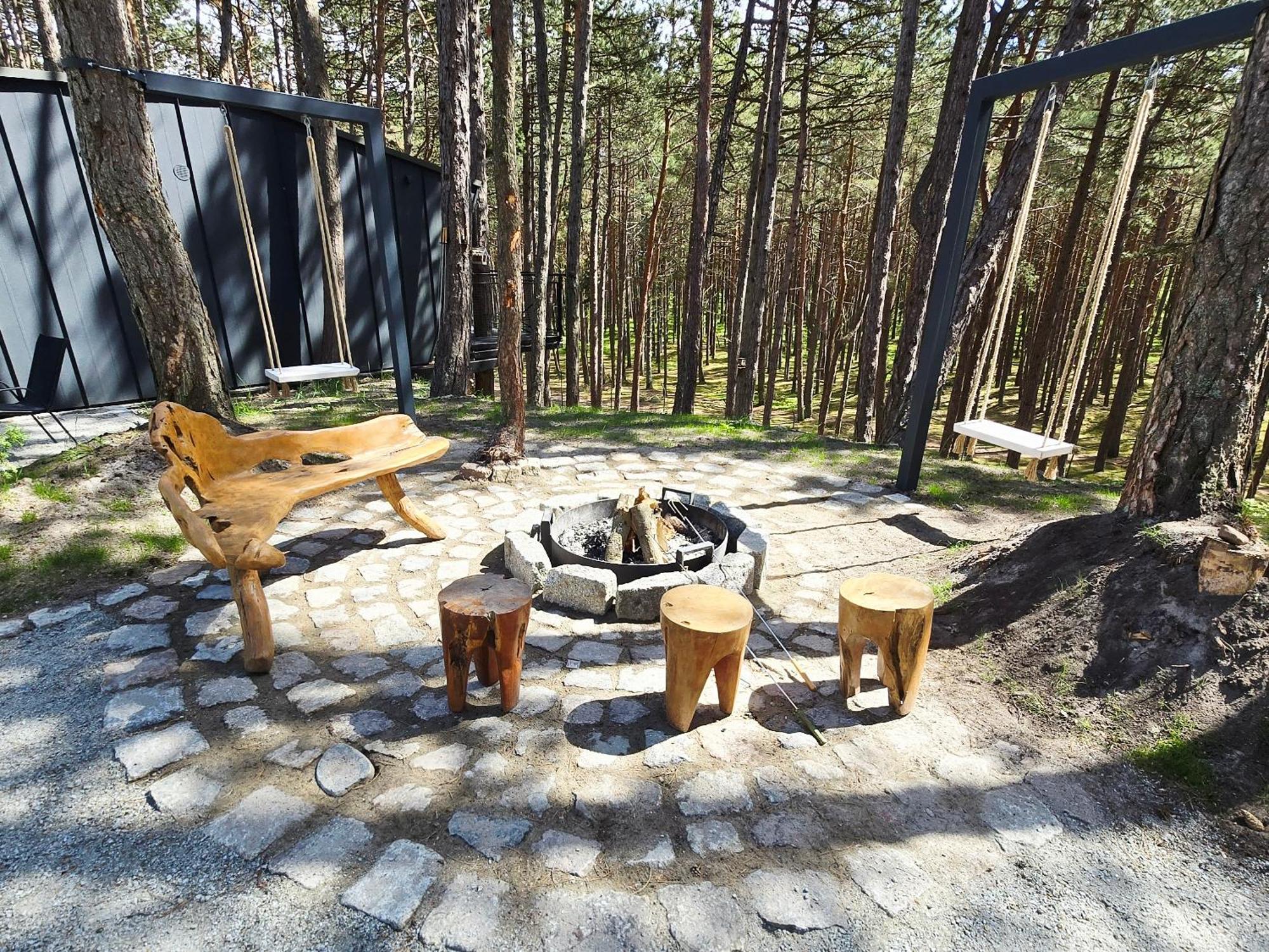 Fly House Leba Villa Eksteriør bilde